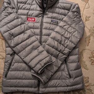 Patagonia Light Gray Quilted Jacket